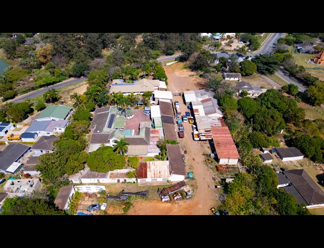 450M² INDUSTRIAL YARD FOR SALE IN SHEFFIELD BEACH